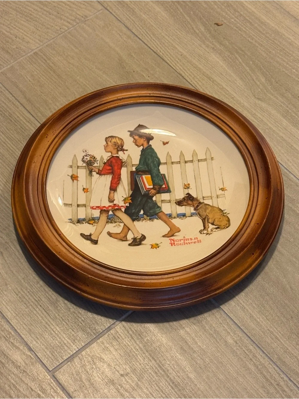 One set of 4 Round wall plate frames